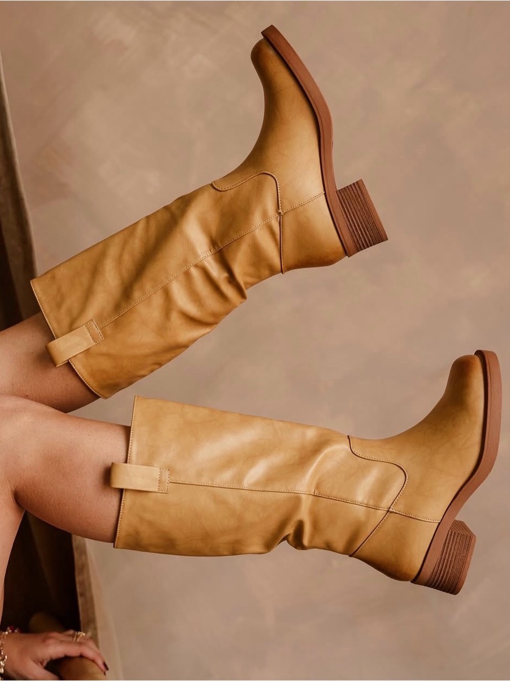NIB Brand New In Box Boho Blaze Vegan Leather Pull On Riding Boots - Picture 4 of 5